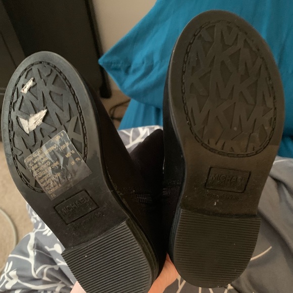 Michael Kors Toddler Boots - Picture 4 of 5